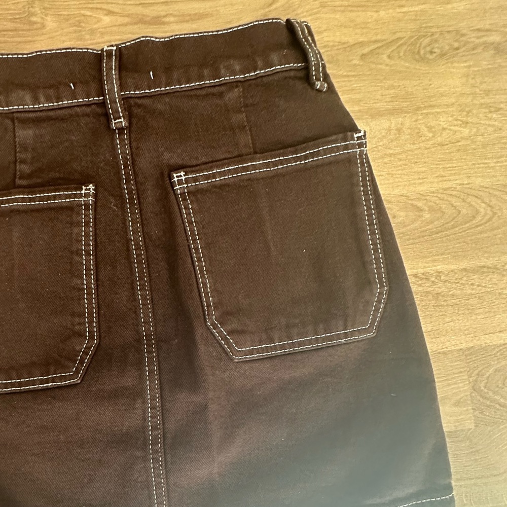 Reformation Anna Patch Pocket Denim Mini Skirt in Brown Brand NWOT 23” - Picture 7 of 7